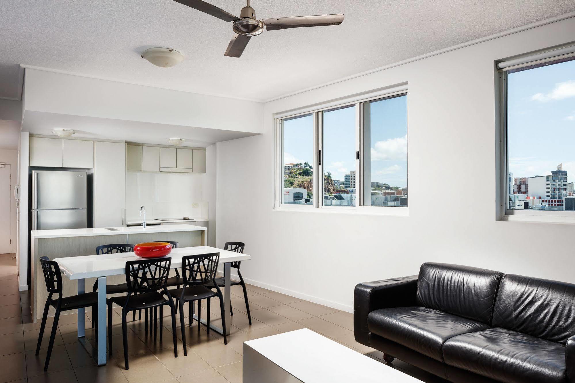 Central Holborn Apartments Townsville Ngoại thất bức ảnh