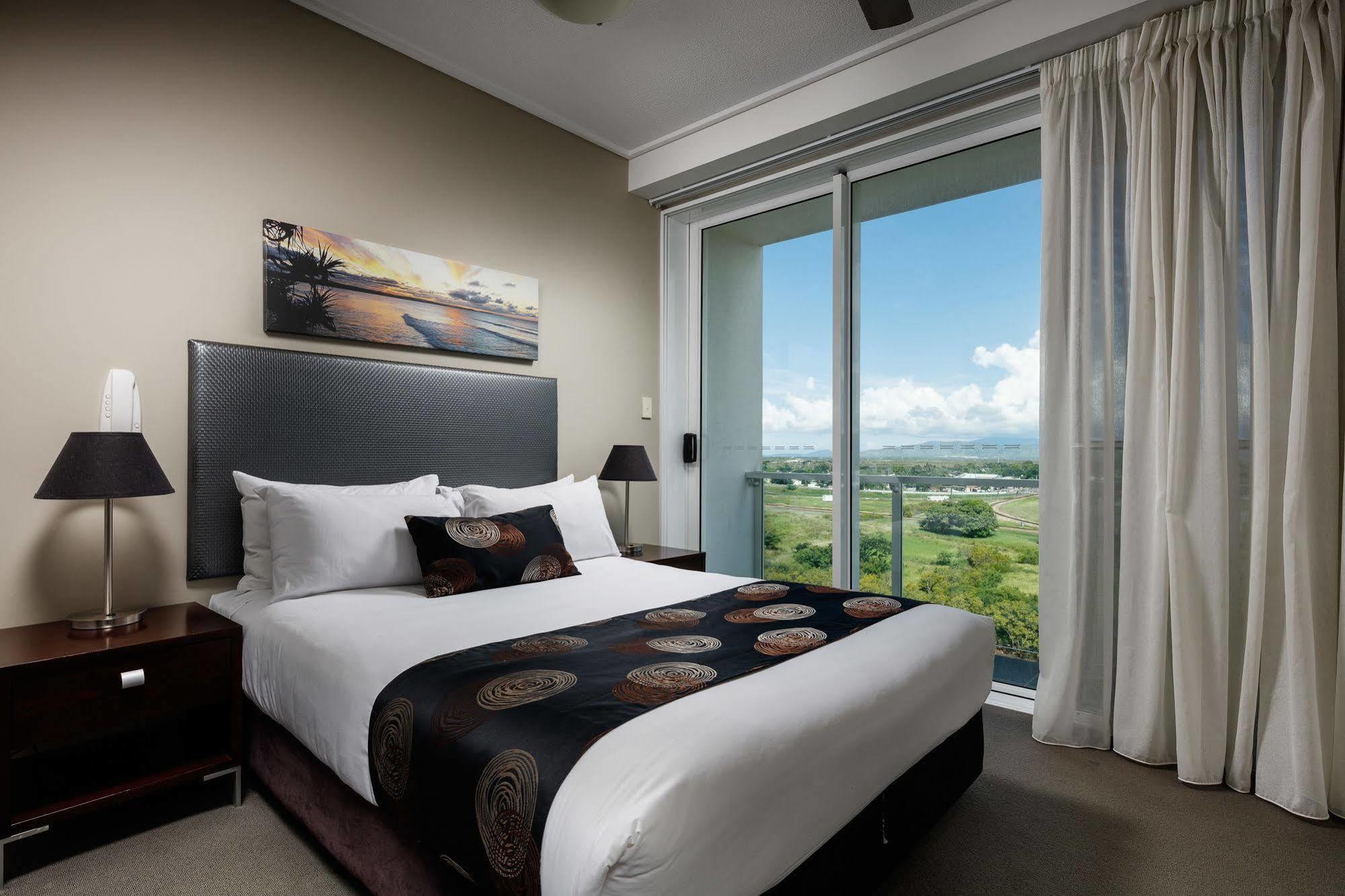 Central Holborn Apartments Townsville Ngoại thất bức ảnh